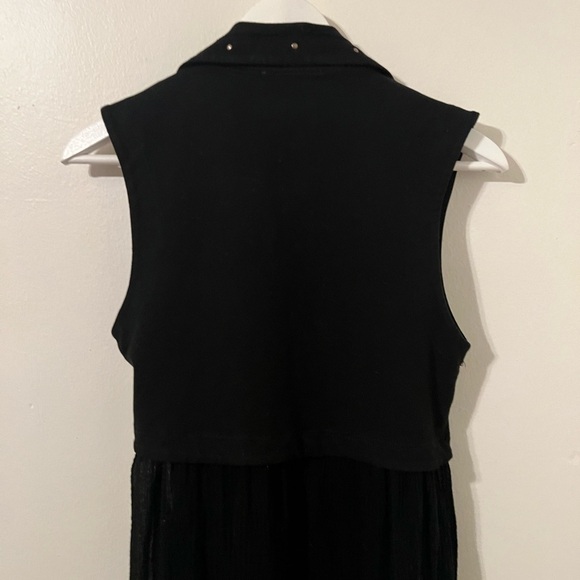 Testimony Los Angeles Sleeveless Long Duster Studded Collar Size Small - Picture 6 of 10